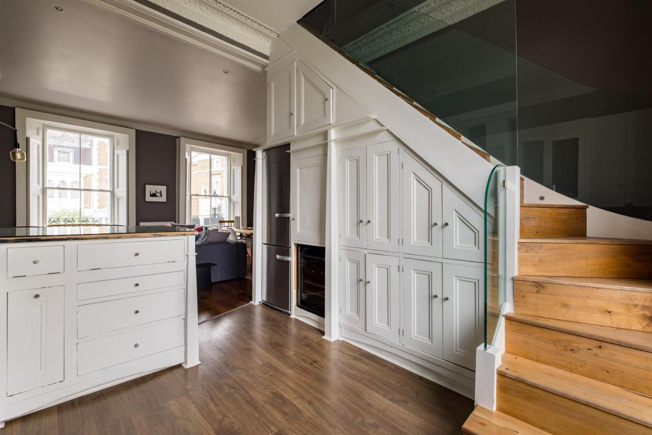 Stunning Notting Hill Apt, Beautiful Street * Londres